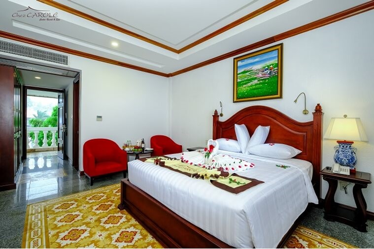 Phòng Deluxe King Garden View